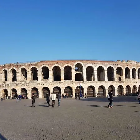 Sweet Verona